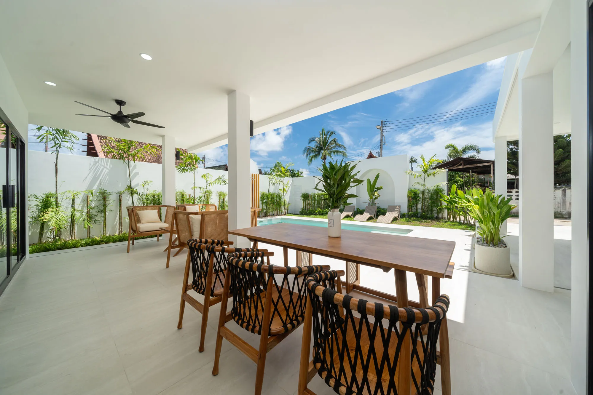 Elegant Balinese Style 4 Bedroom Pool Villa in Rawai - 14